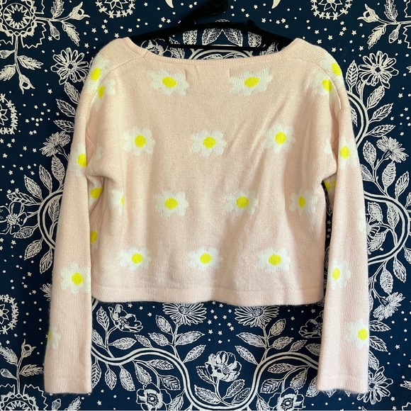 Floral sweater - Picture 2 of 3